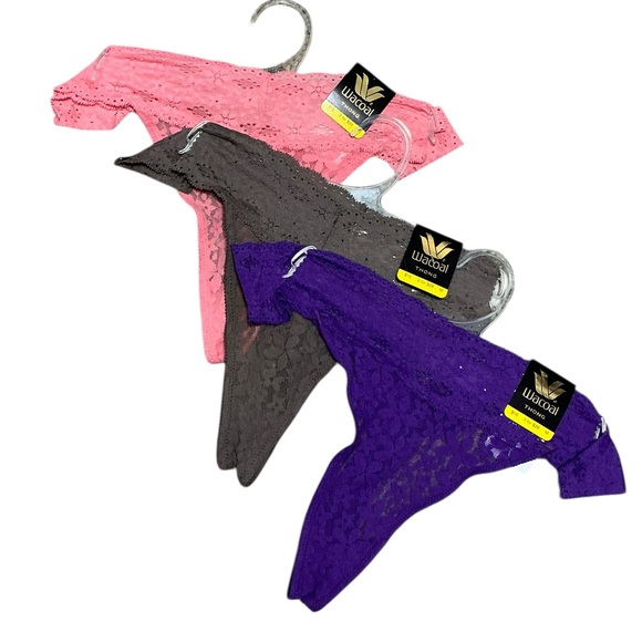 WACOAL 3 Pack Lace Thongs M $39 Retail NWT - Picture 3 of 6